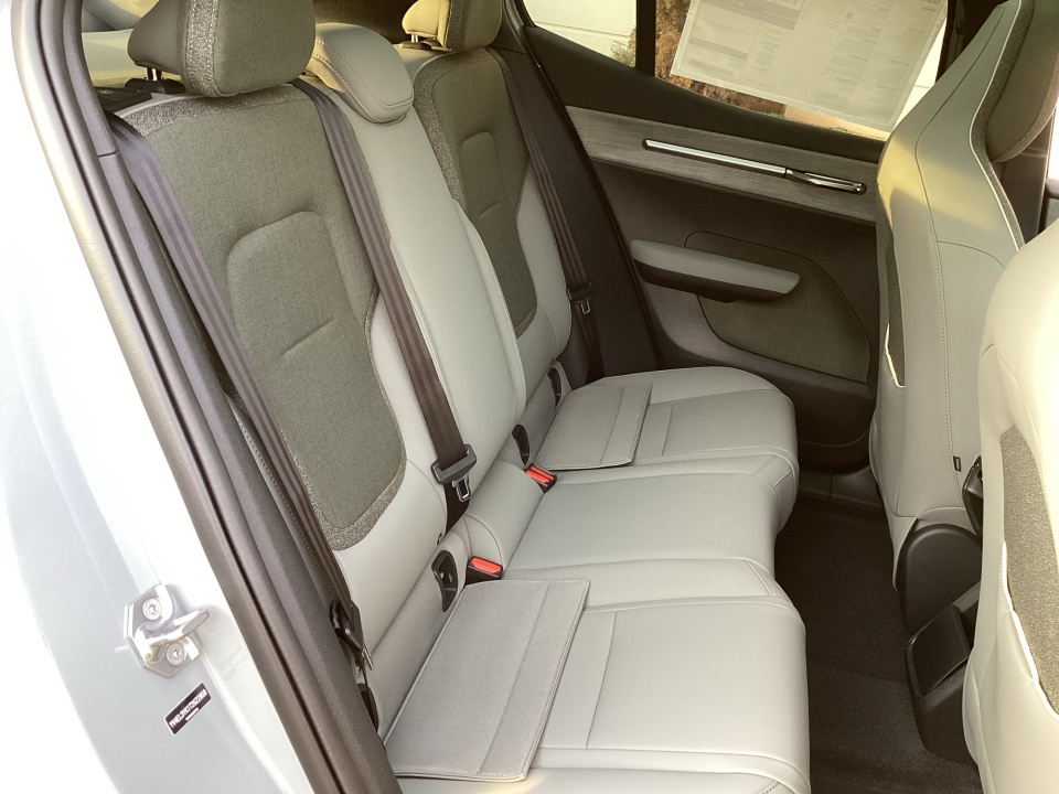 YV4EL3YK1T2622858 2026 Volvo EX30 Plus, Single Motor, Fuly electric