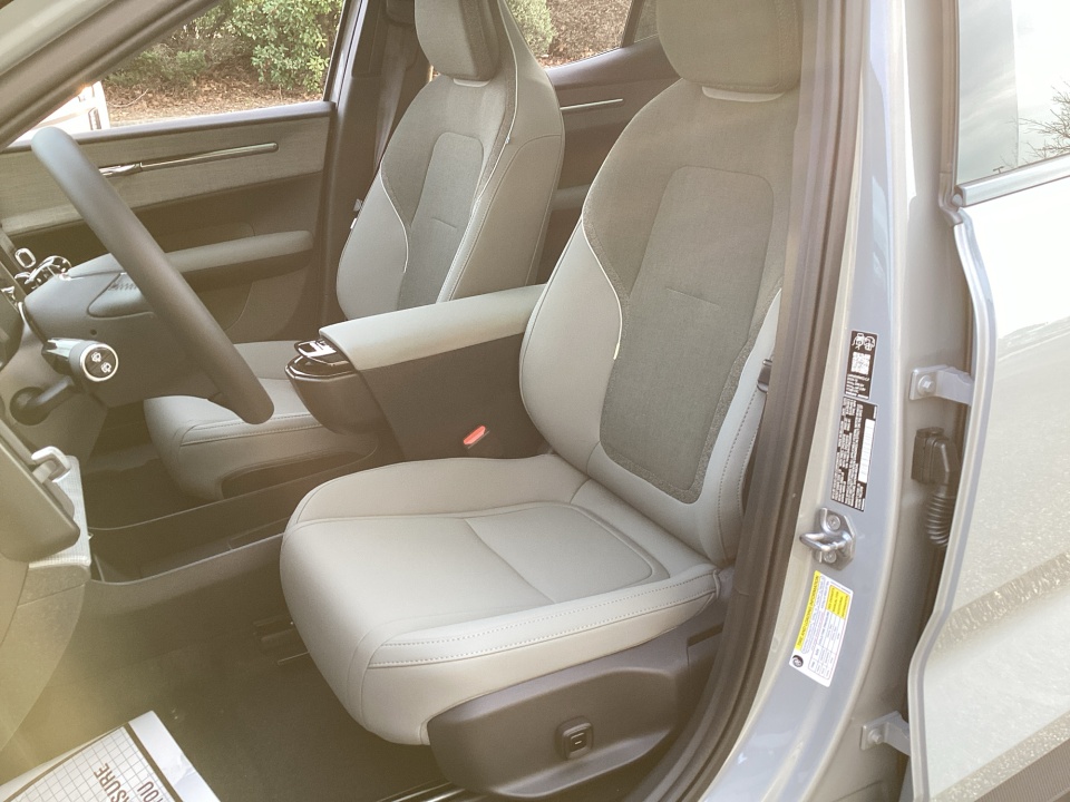 YV4EL3YK1T2622858 2026 Volvo EX30 Plus, Single Motor, Fuly electric