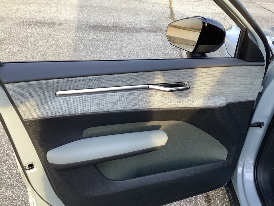 YV4EL3YK1T2622858 2026 Volvo EX30 Plus, Single Motor, Fuly electric