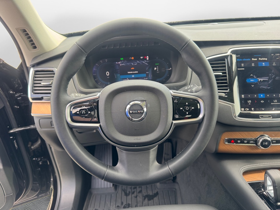 YV4H60PE1S1300711 2025 Volvo XC90 Plug-In Hybrid Plus