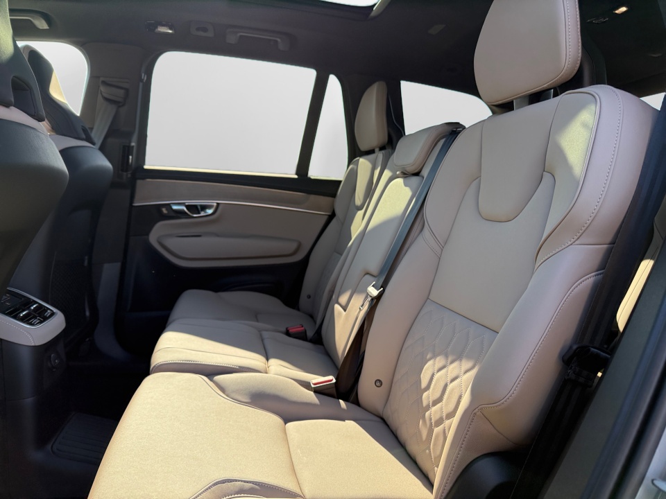 YV4H60PE4T1482020 2026 Volvo XC90 Plug-In Hybrid T8 Plus 7-Seater