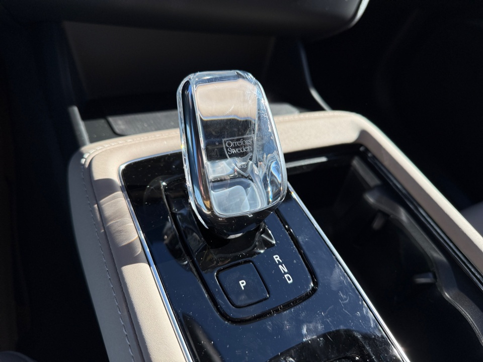 YV4H60PE4T1482020 2026 Volvo XC90 Plug-In Hybrid T8 Plus 7-Seater