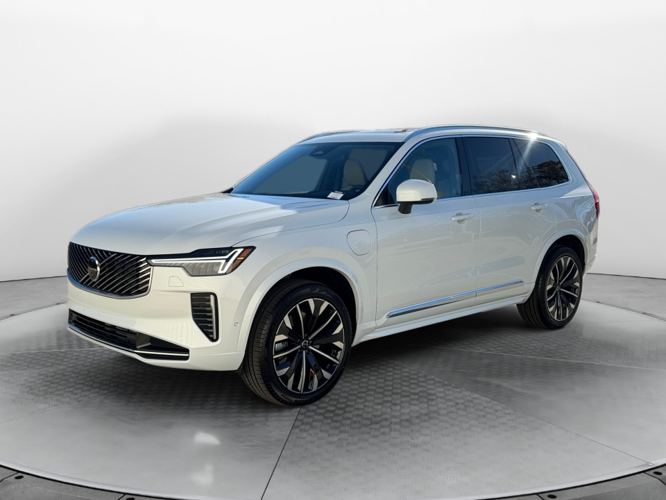 2026 Volvo XC90 Plug-In Hybrid T8 Plus 7-Seater