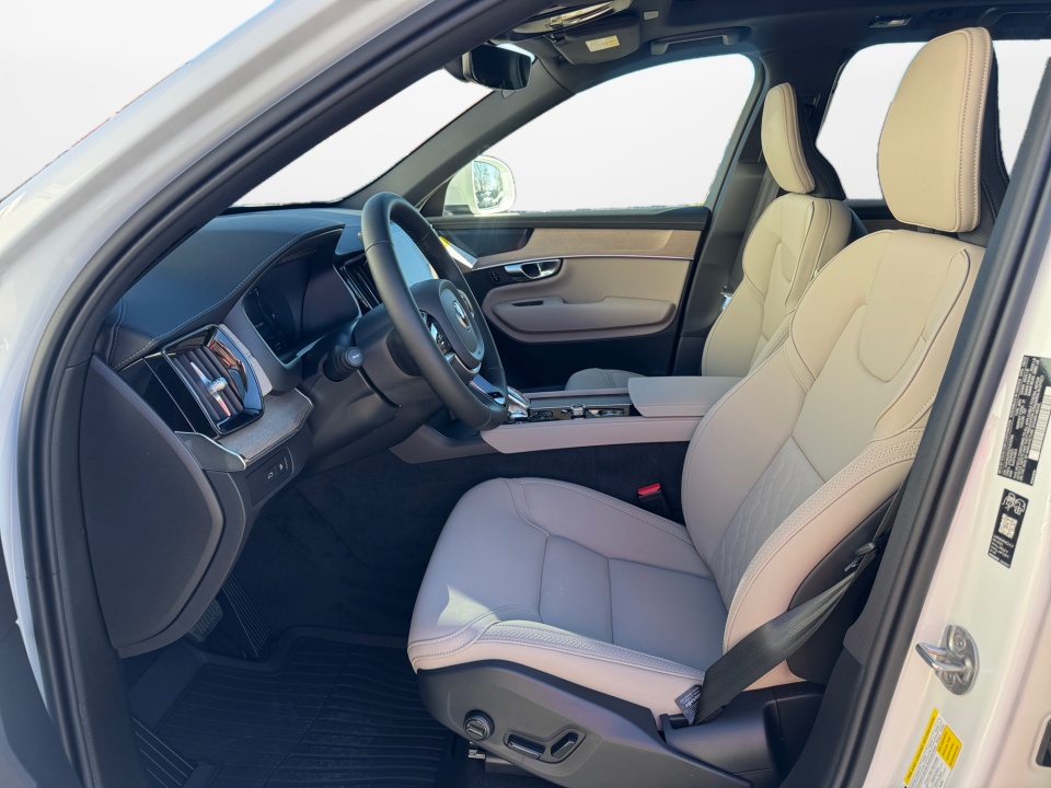 YV4H60PE6T1473786 2026 Volvo XC90 Plug-In Hybrid T8 Plus 7-Seater