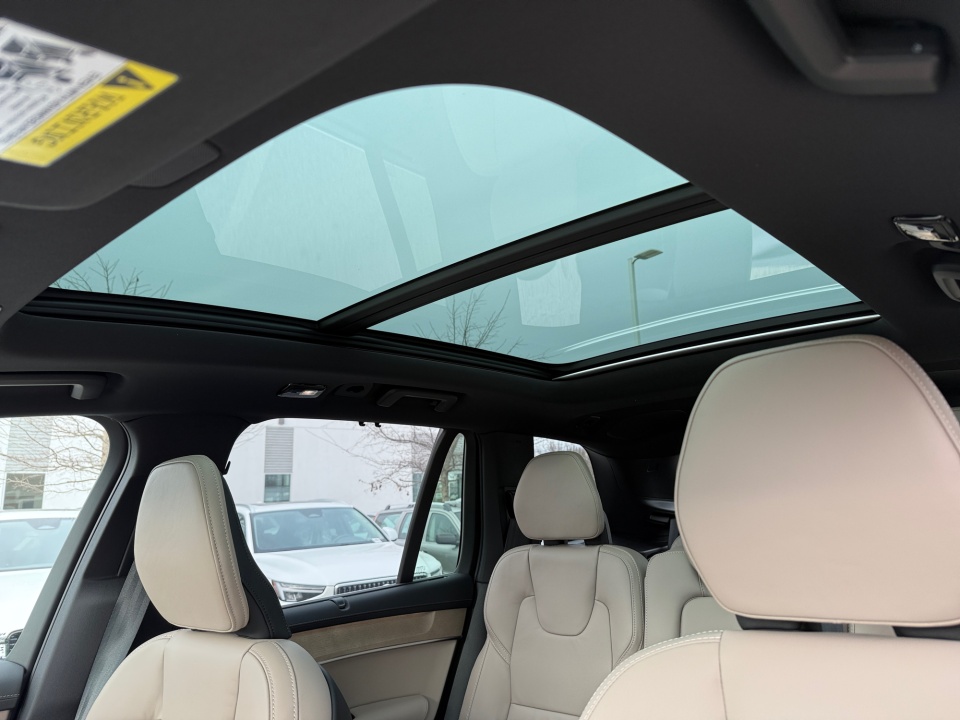 YV4H60PF5T1491673 2026 Volvo XC90 Plug-In Hybrid Ultra, T8 AWD, Electric/Gasoline, Bright, 7 Seats