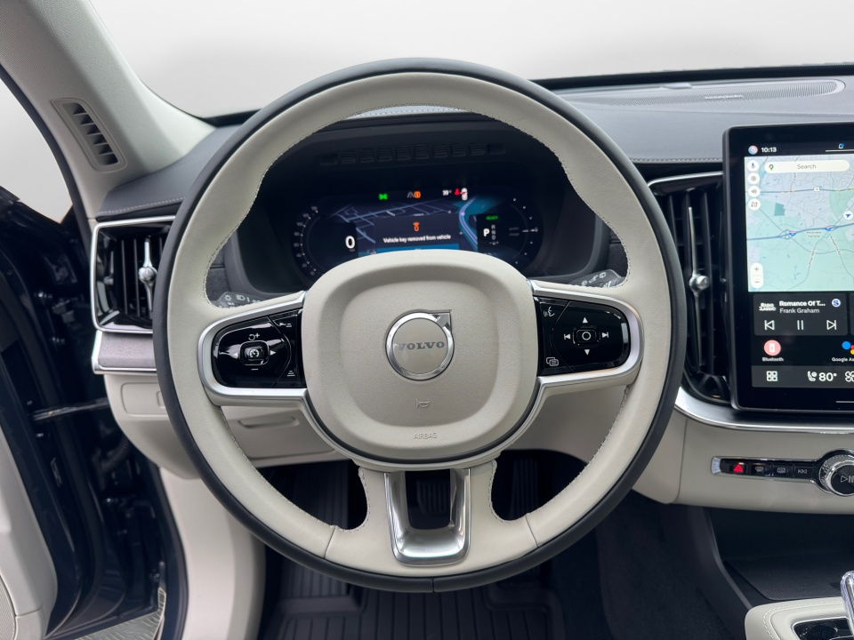 YV4H60PF6T1483923 2026 Volvo XC90 Plug-In Hybrid T8 Ultra 7-Seater