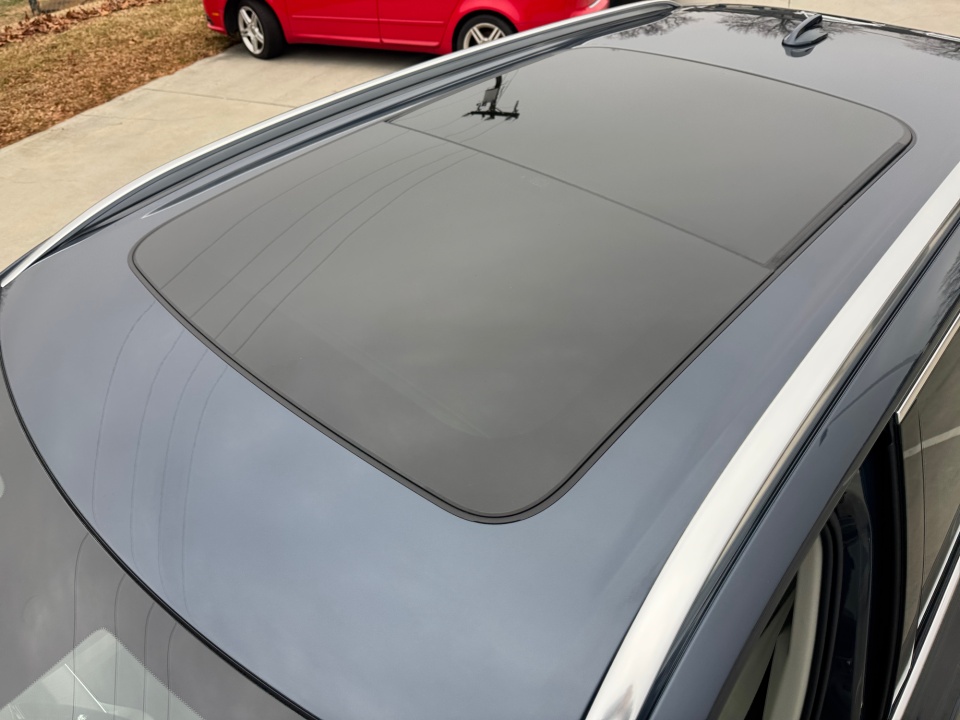 YV4H60PF6T1483923 2026 Volvo XC90 Plug-In Hybrid T8 Ultra 7-Seater