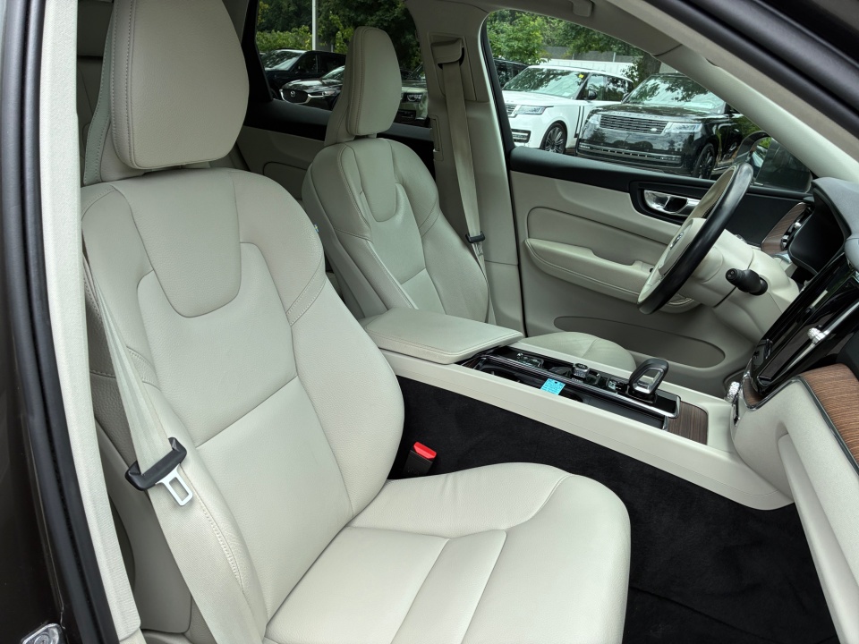 Used 2022 Volvo XC60 SUV
