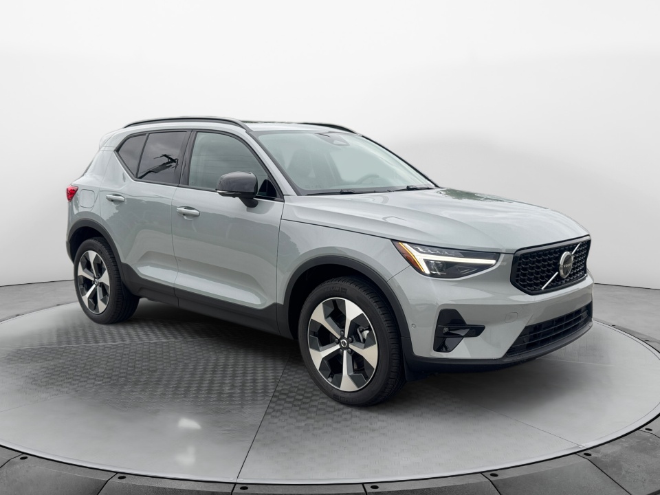 new 2026 Volvo XC40 Plus