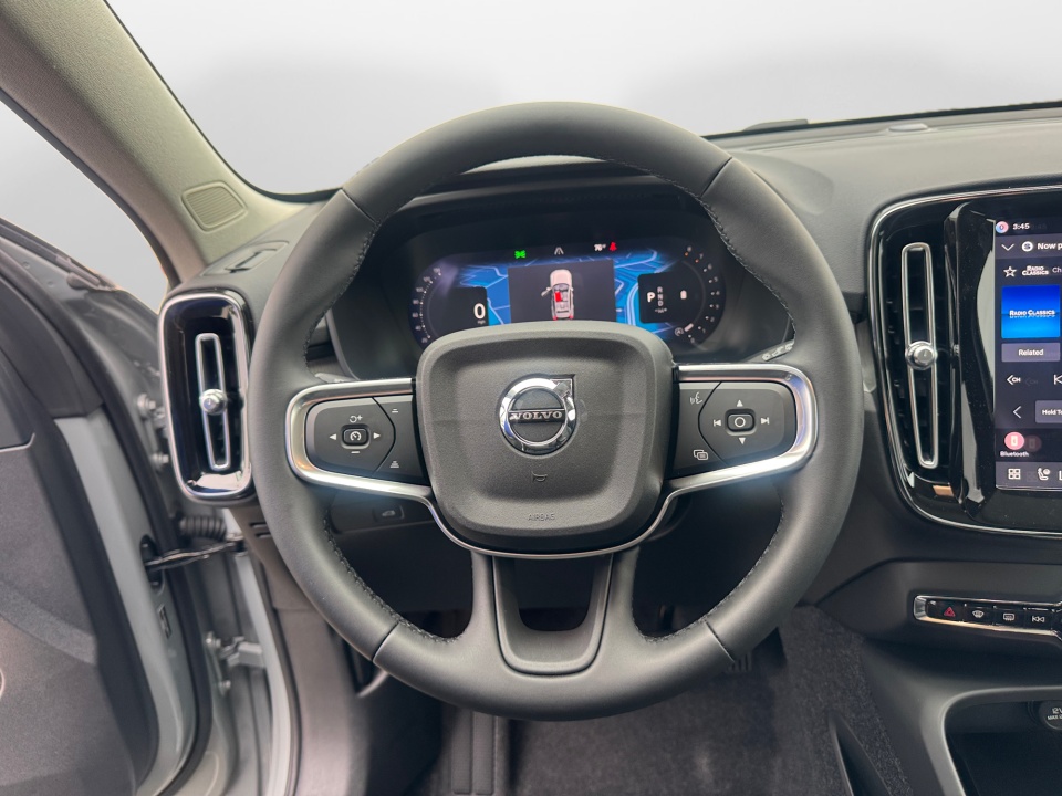 YV4L12UC4T2789771 2026 Volvo XC40 Plus