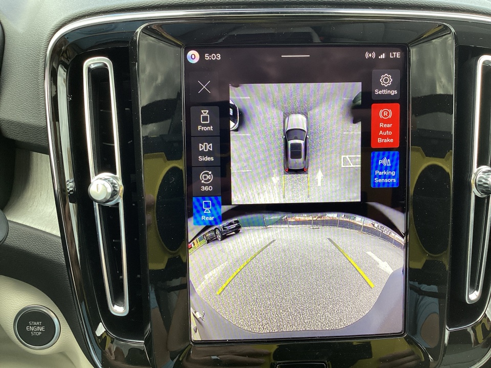 YV4L12UC5T2779427 2026 Volvo XC40 Plus, B5 AWD Gas (mild hybrid), Dark