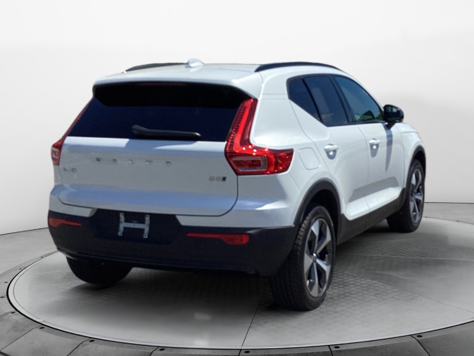 YV4L12UC9T2811621 2026 Volvo XC40 Plus
