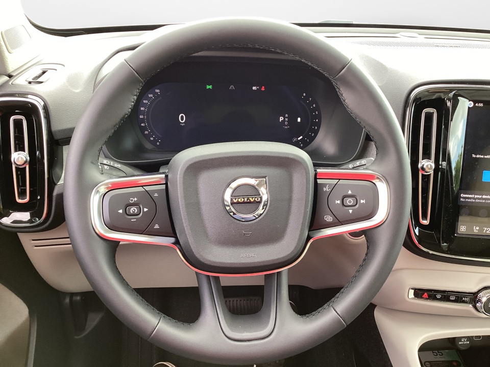 YV4L12UM8T2769211 2026 Volvo XC40 Ultra, B5 AWD Gas (mild hybrid), Dark
