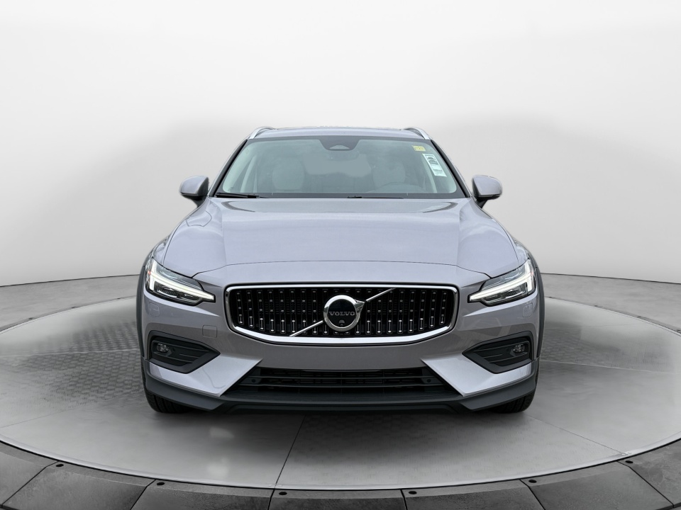 YV4L12WK7T2170506 2026 Volvo V60 Cross Country B5 Plus