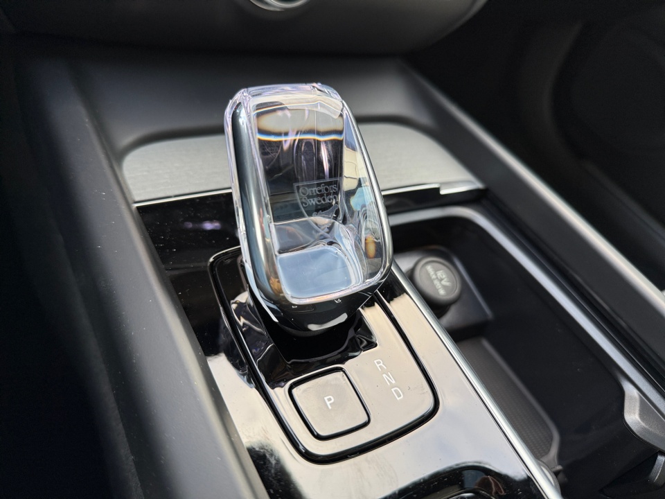 YV4L12WL2T2172351 2026 Volvo V60 Cross Country Ultra, B5 AWD Gas (mild hybrid)