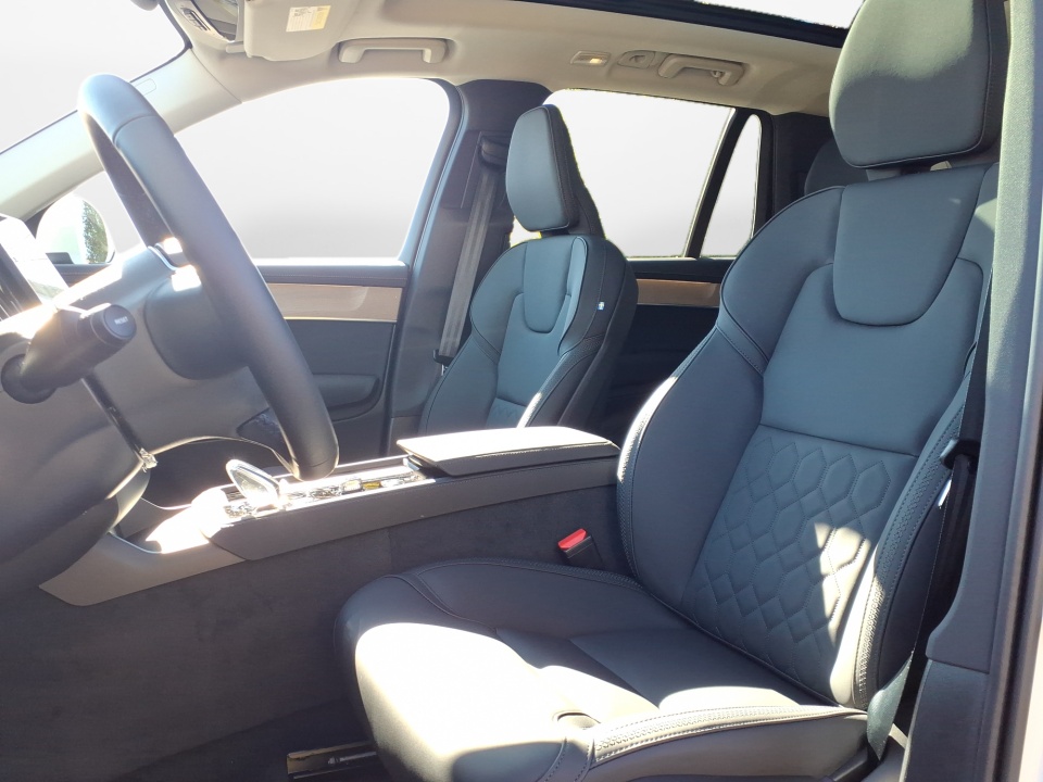 YV4M12PJ1T1463737 2026 Volvo XC90 B5 Core