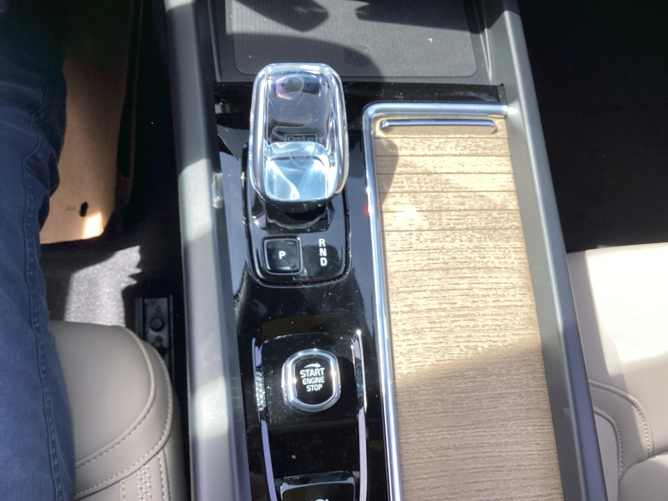 YV4M12RC2T1452843 2026 Volvo XC60 B5 Plus
