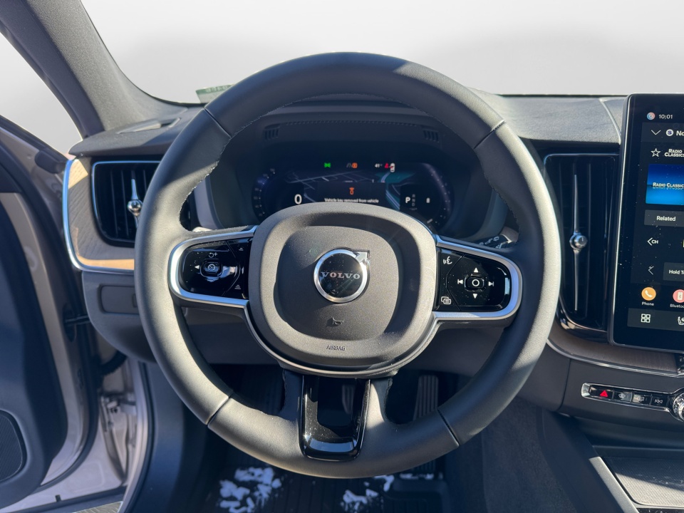 YV4M12RC3T1434433 2026 Volvo XC60 B5 Plus