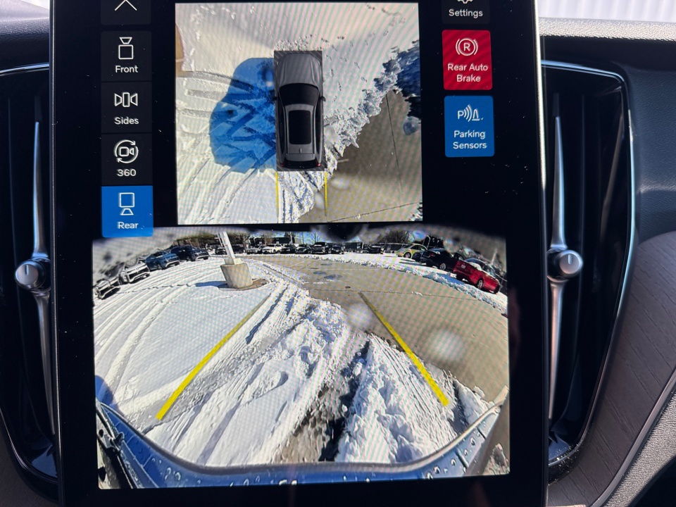 YV4M12RC3T1434433 2026 Volvo XC60 B5 Plus