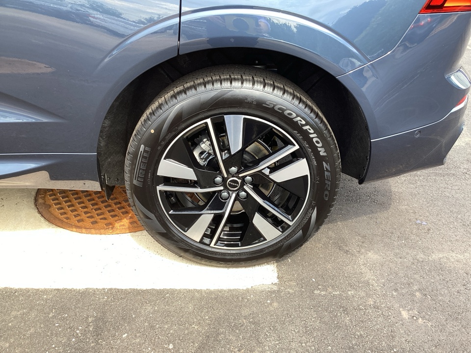 YV4M12RC3T1496267 2026 Volvo XC60 Plus
