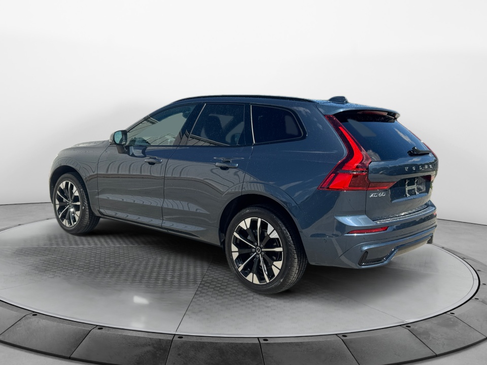 YV4M12RC6T1411390 2026 Volvo XC60 B5 Plus