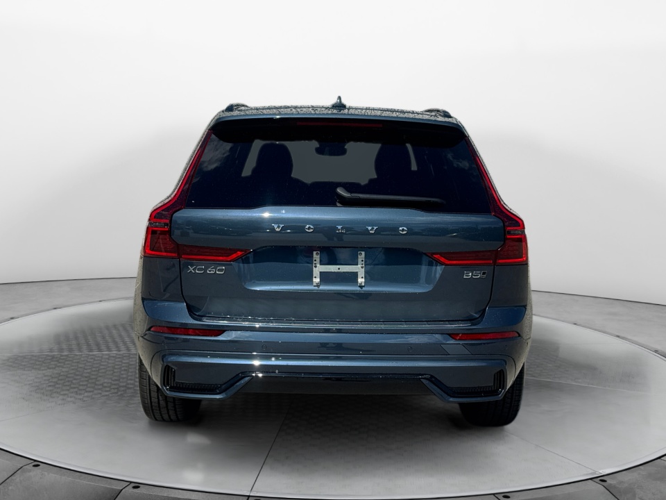YV4M12RC6T1411390 2026 Volvo XC60 B5 Plus