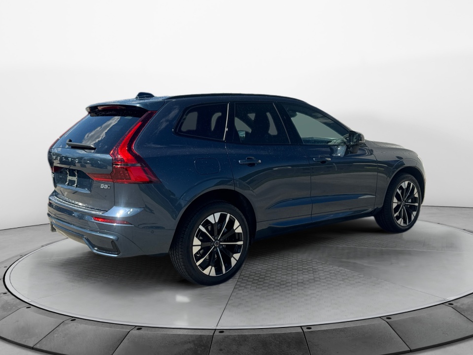 YV4M12RC6T1411390 2026 Volvo XC60 B5 Plus