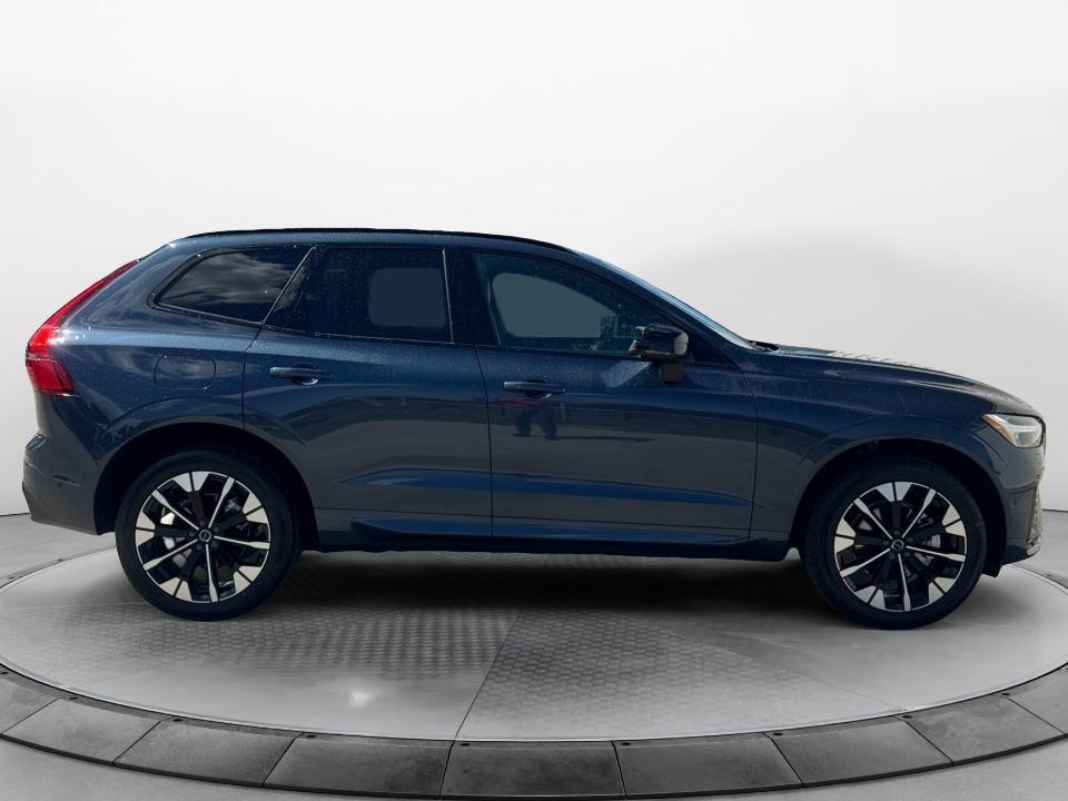 YV4M12RC6T1411390 2026 Volvo XC60 B5 Plus