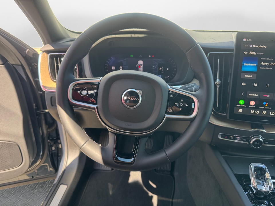 YV4M12RC6T1411390 2026 Volvo XC60 B5 Plus