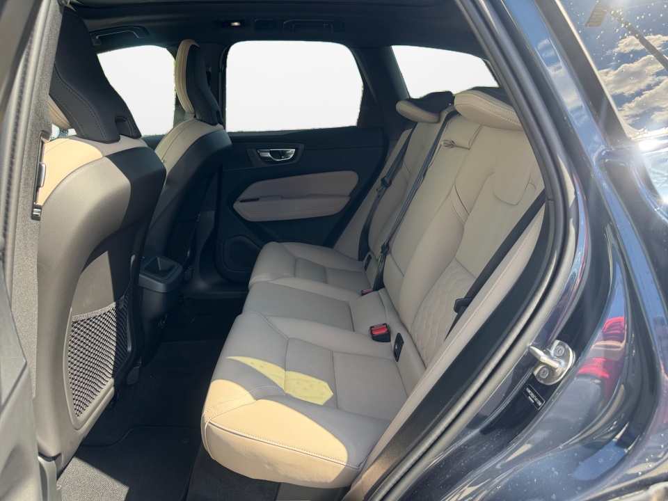 YV4M12RC6T1411390 2026 Volvo XC60 B5 Plus