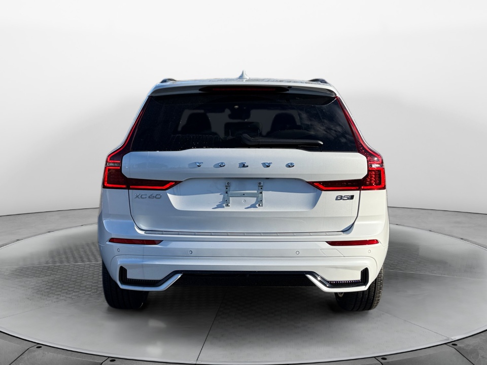 YV4M12RC7T1409454 2026 Volvo XC60 B5 Plus