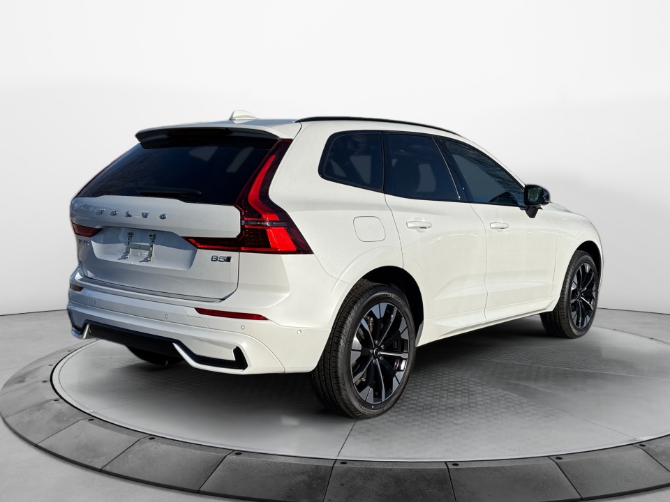 YV4M12RC7T1409454 2026 Volvo XC60 B5 Plus