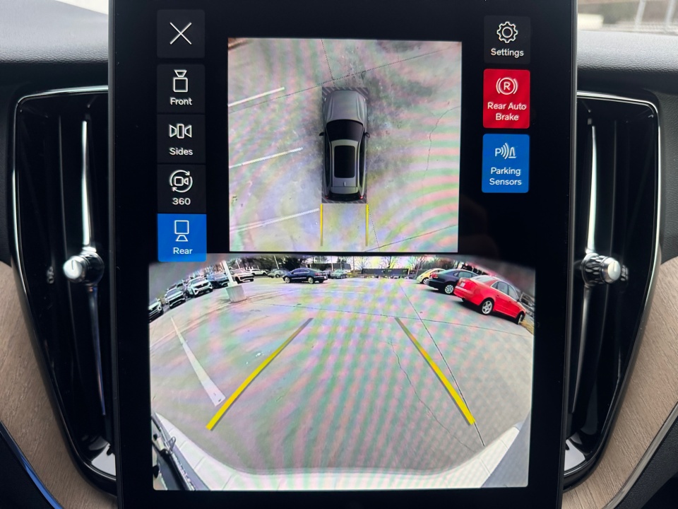 YV4M12RCXT1415863 2026 Volvo XC60 B5 Plus