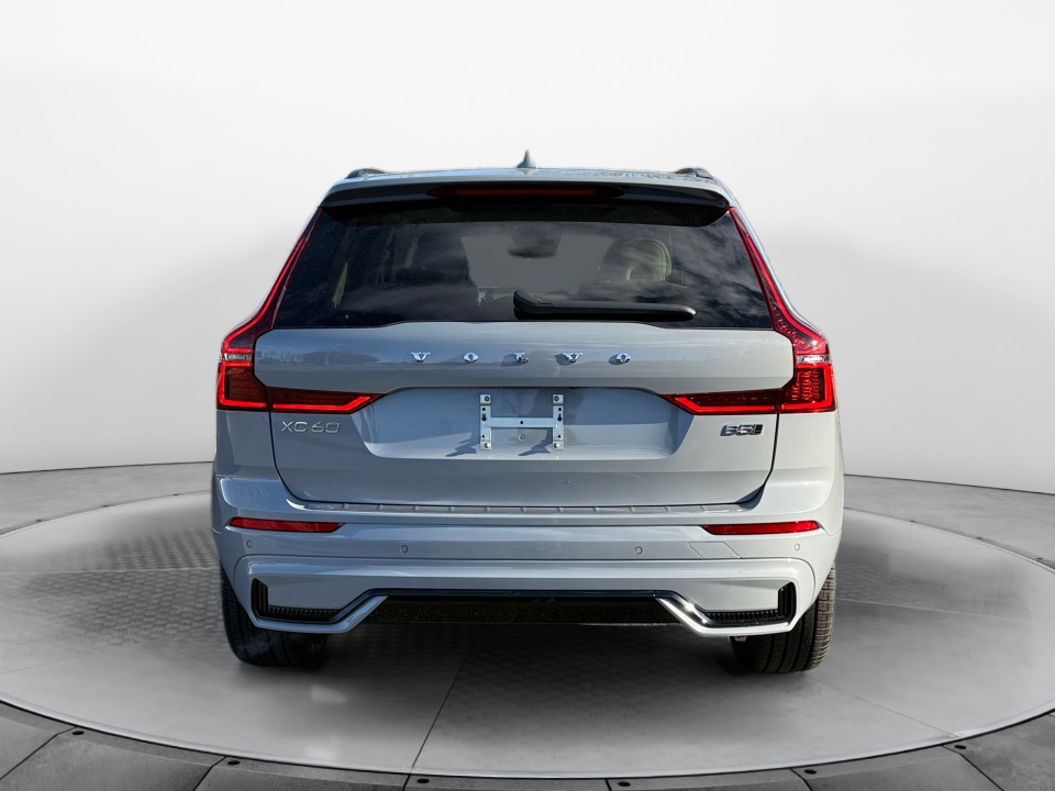 YV4M12RM0T1425049 2026 Volvo XC60 B5 Ultra