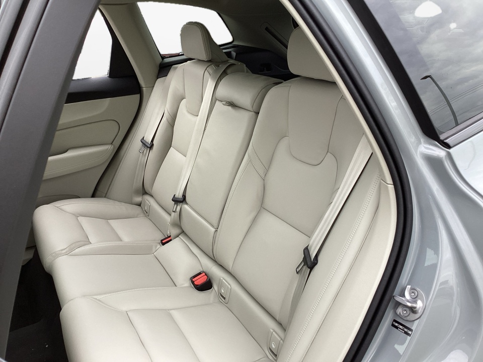 YV4M12RM5T1441540 2026 Volvo XC60 B5 Ultra