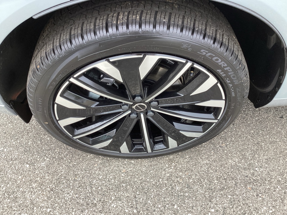 YV4M12RM5T1441540 2026 Volvo XC60 B5 Ultra