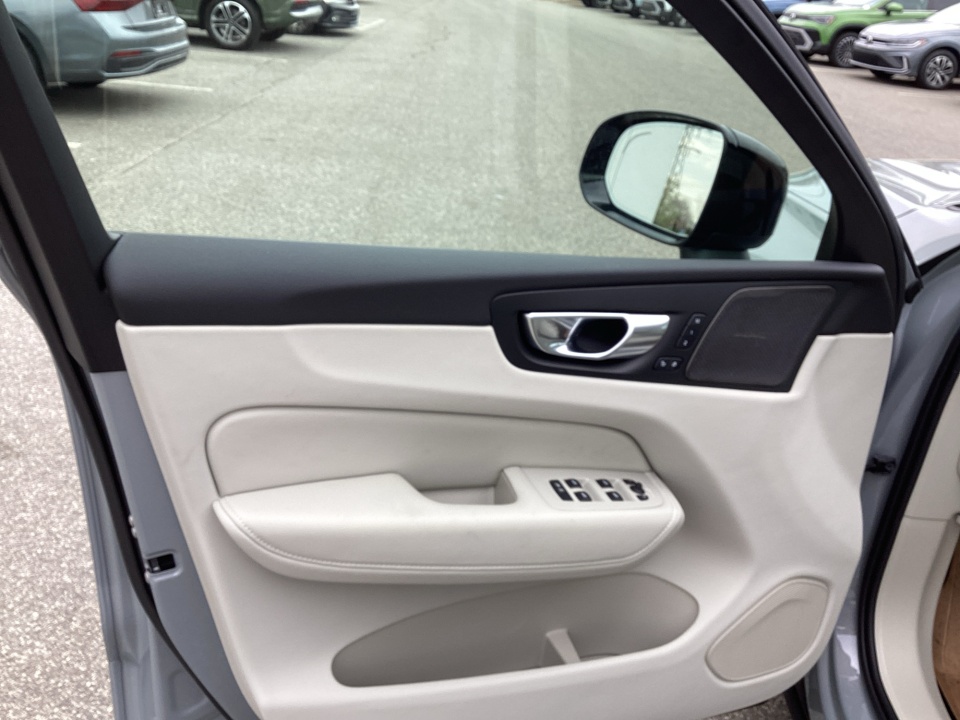 YV4M12RM5T1441540 2026 Volvo XC60 B5 Ultra