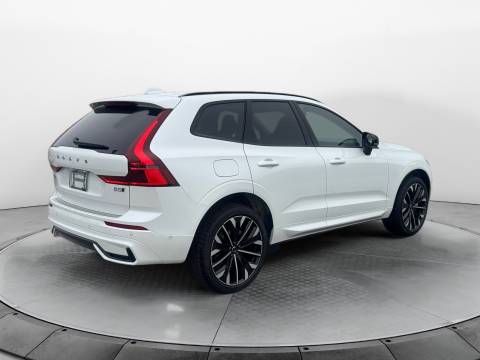 YV4M12RMXT1482102 2026 Volvo XC60 B5 Ultra
