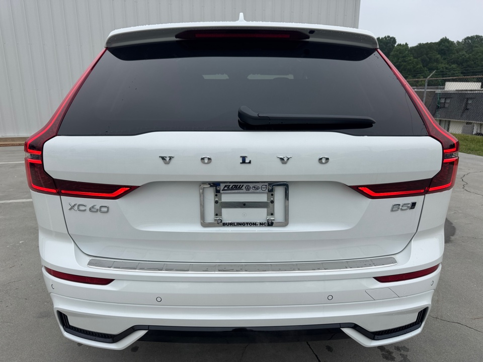 YV4M12RMXT1482102 2026 Volvo XC60 B5 Ultra