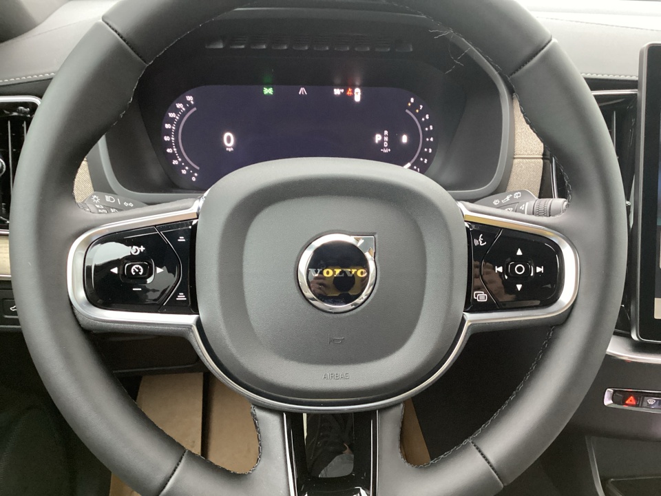 YV4M22PJ9V1574570 2027 Volvo XC90 Core