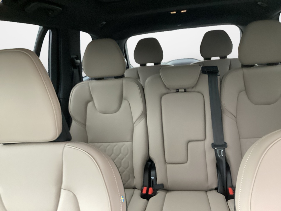 YV4M22PJ9V1574570 2027 Volvo XC90 Core