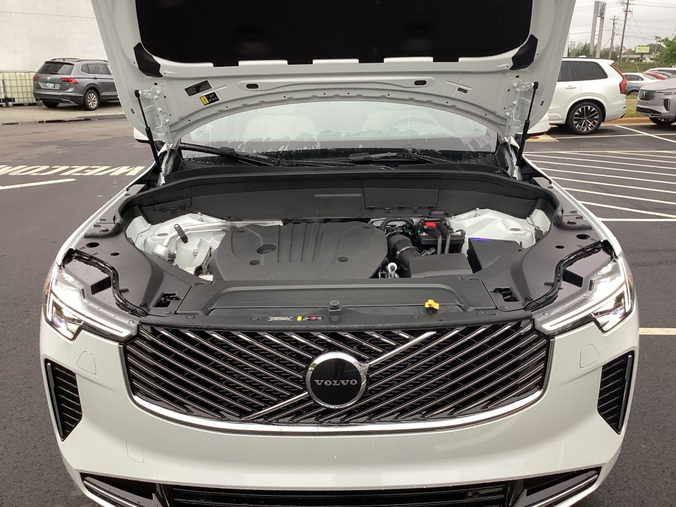 YV4M22PJ9V1574570 2027 Volvo XC90 Core