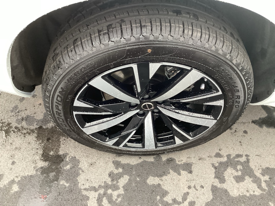 YV4M22PJ9V1574570 2027 Volvo XC90 Core