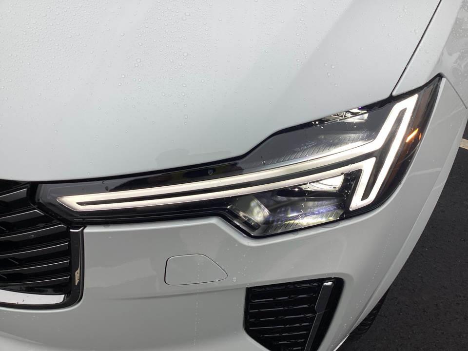 YV4M22PJ9V1574570 2027 Volvo XC90 Core